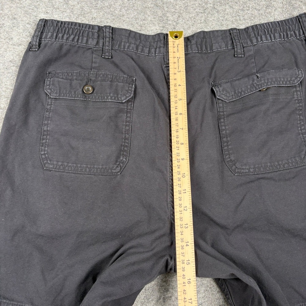 St. John's Bay Cargo Shorts Mens 42 Gray Cotton Elastic Waist Utility Outdoor - Picture 9 of 12